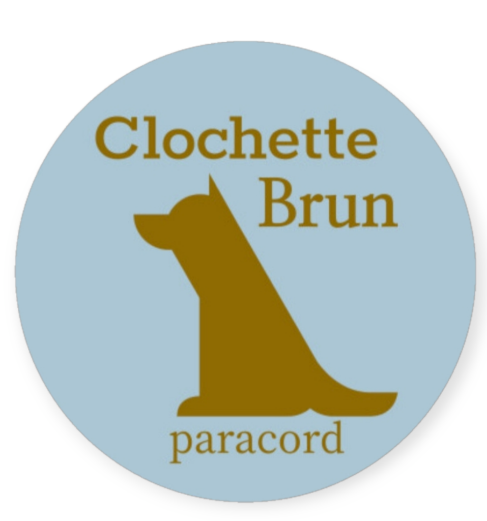 Clochette brun ロゴ