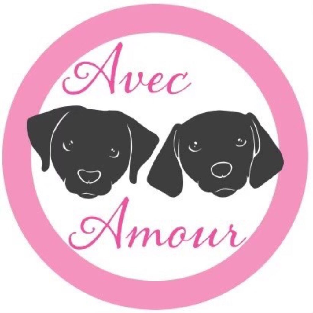 Avec Amour ロゴ