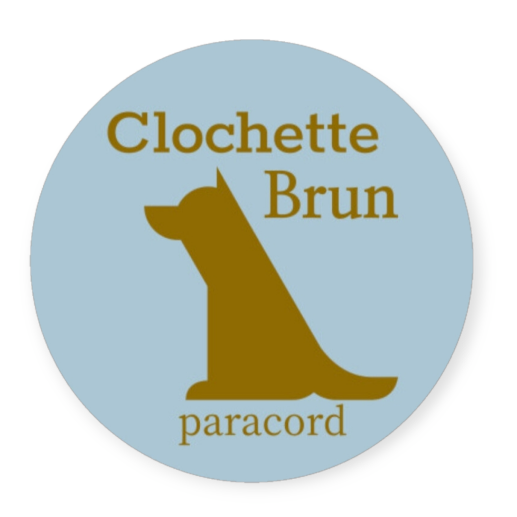 Clochette brun ロゴ